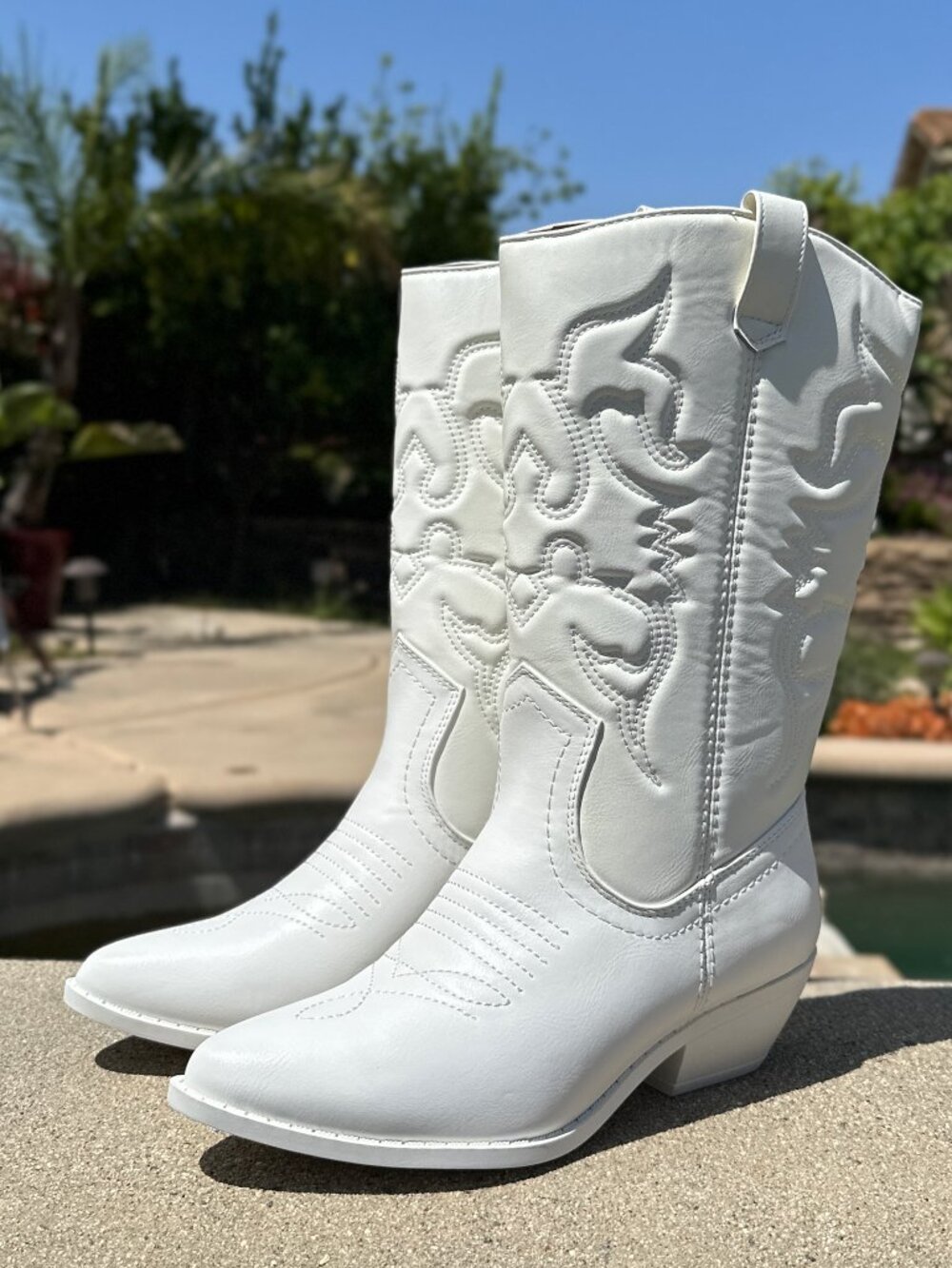 New Pure White Pointed Toe Cowboy/Cowgirl Western Boots Mid-Calf Low Block Heel - Picture 3 of 7